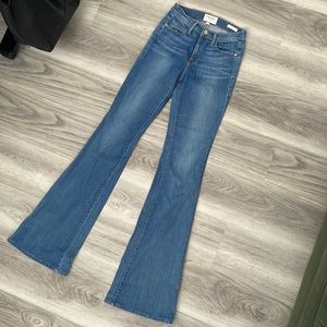 Frame “Forever Karlie” Flare Jeans